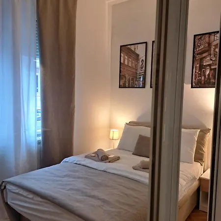 Wolf Διαμέρισμα *